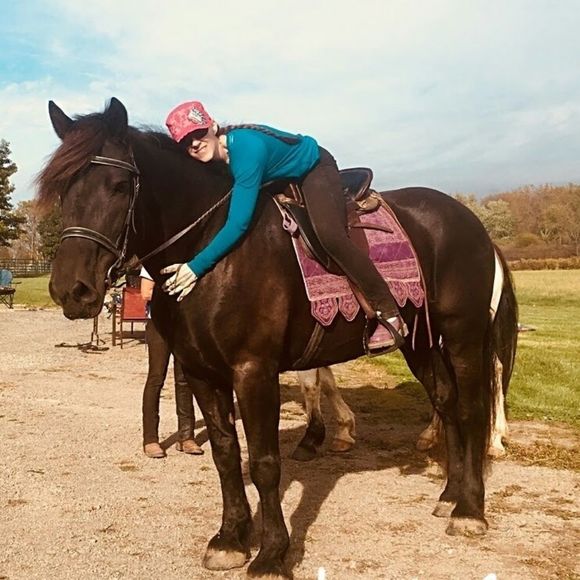 Hi, I'm Eve...& I'm a Poshaholic! - Picture 5 of 8